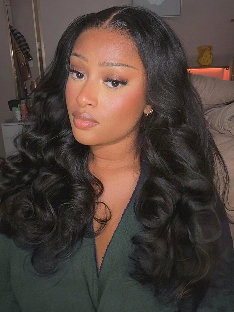 light yaki glueless wig